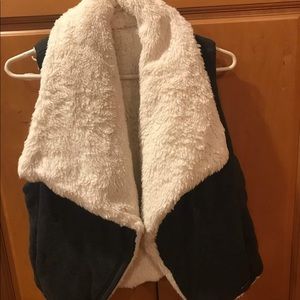 Calvin Klein reversible vest